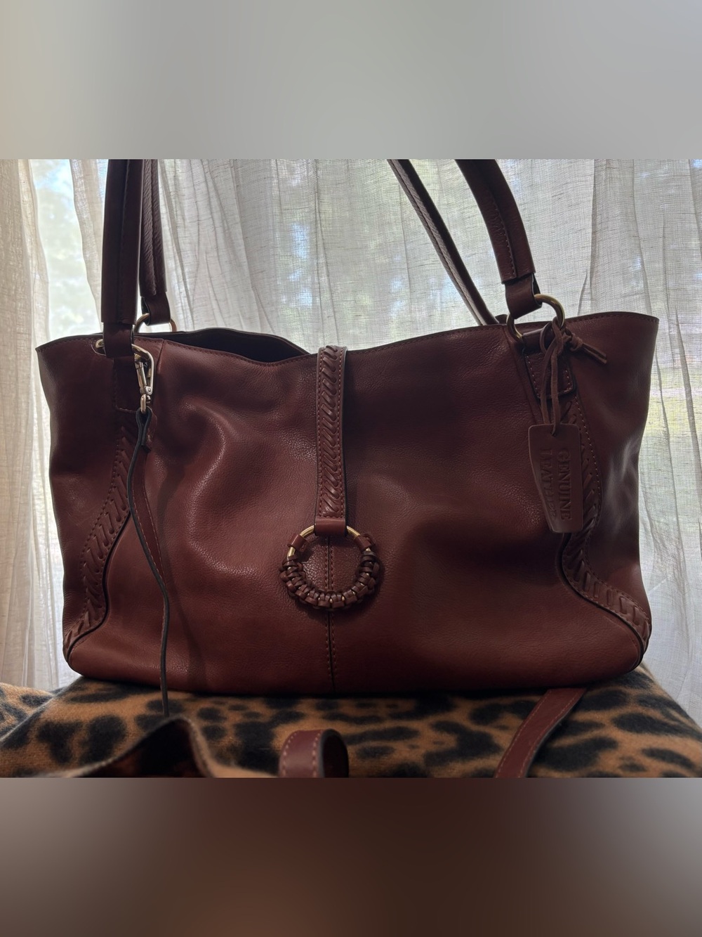Leather Shoulder Tote Bag in Deep Brown - Brand Unspecified